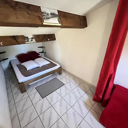 Pavillon A Pour 5 Pers Avec Terrasse - Fr-1-781-98